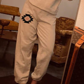Online Exclusive | Aztec Vibes Sweatpants in Beige Sand