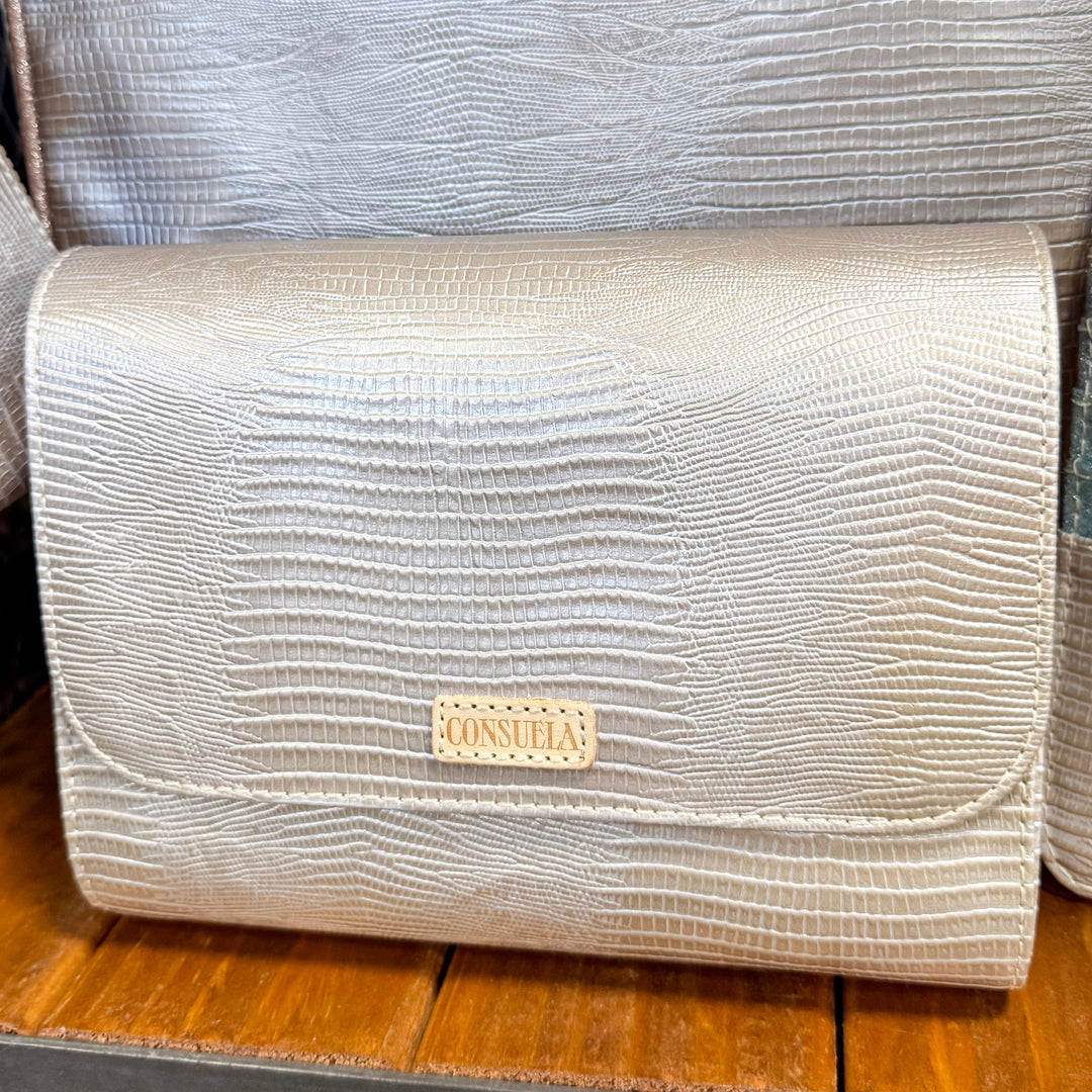 Consuela | Celeste On The Town