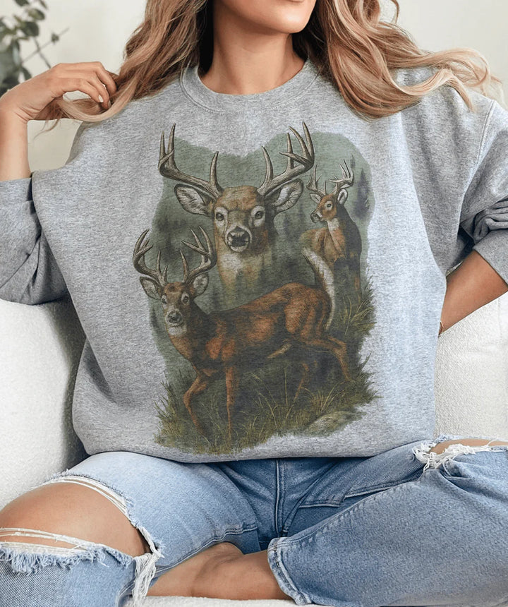 Online Exclusive | Vintage Deer Trio Scene Graphic on Sweatshirt - Cream or Grey