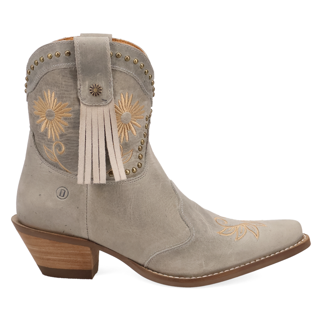 Online Exclusive | Dingo | Country Cute Leather Bootie in White **PREORDER