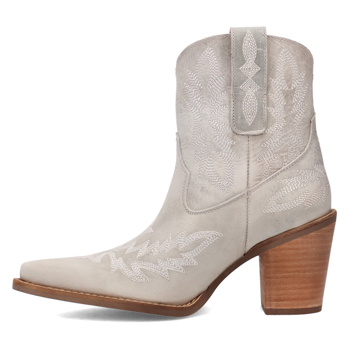 Online Exclusive | Dingo | Rocky Top Leather Bootie in White **PREORDER