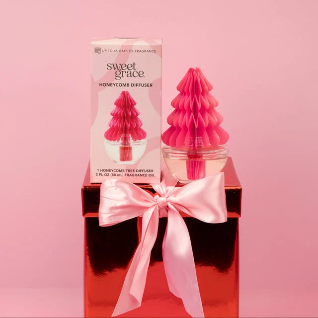 Bridgewater Candle Company | Holiday Honeycomb Diffuser | Sweet Grace