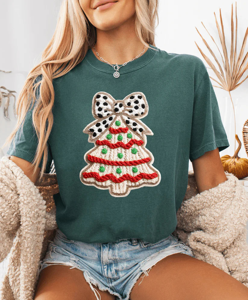 Online Exclusive | Faux Fuzzy Yarn Christmas Tree Cake Graphic on Tee & Sweatshirt Option