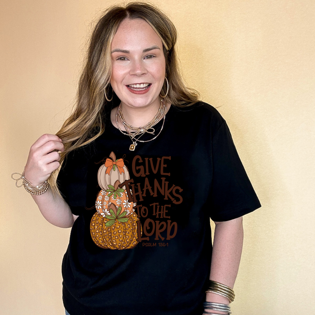 Online Exclusive | Give Thanks to the Lord Stacked autumn Pumpkins with Bow Graphic Tee in Multiple Color Options