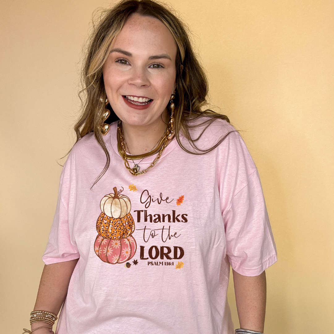 Online Exclusive | Give Thanks to the Lord Psalm 136:1 Stack of Pumpkins Graphic Tee in Multiple Color Options