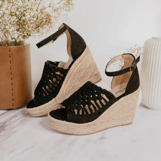 Online Exclusive | Juti Espadrille Wedge in Black