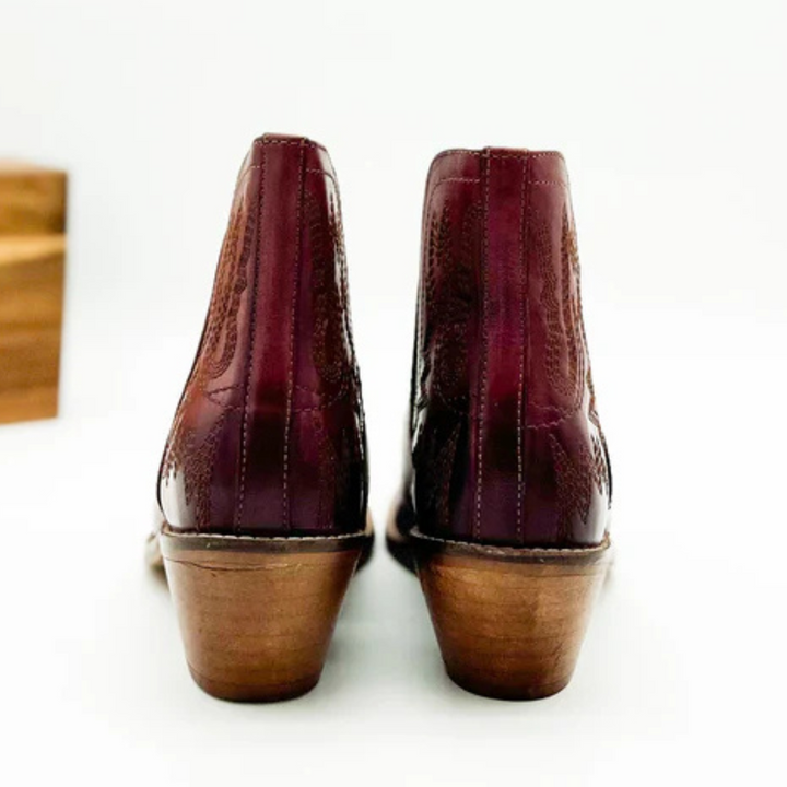 Online Exclusive | Kickin' Western Embroidered Booties in Burgundy