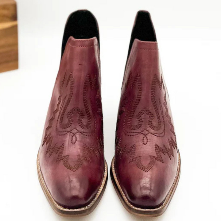 Online Exclusive | Kickin' Western Embroidered Booties in Burgundy