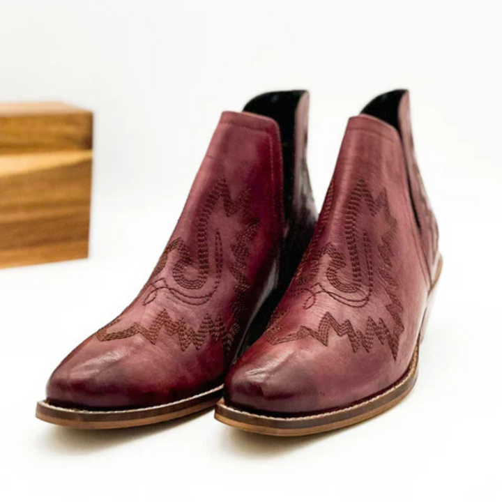 Online Exclusive | Kickin' Western Embroidered Booties in Burgundy