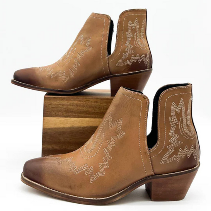 Online Exclusive | Kickin' Western Embroidered Booties in Tan