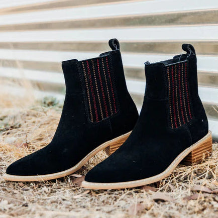 Online Exclusive | Leonor Colored Stitching Suede Ankle Boot in Black