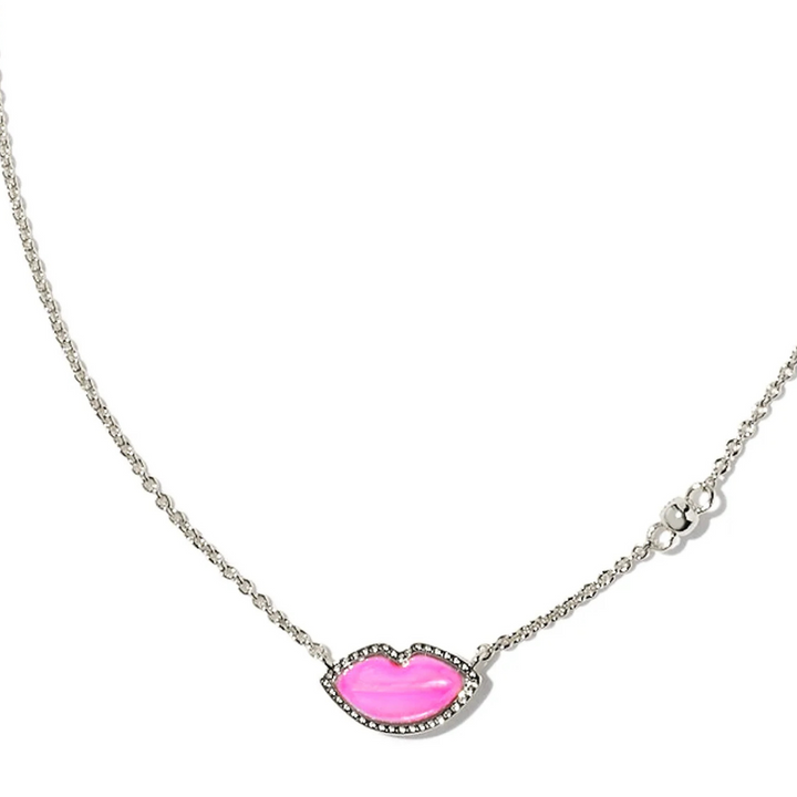 Kendra Scott | Lips Silver Pendant Necklace in Hot Pink Mother-of-Pearl