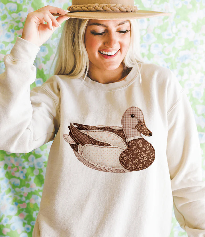 Online Exclusive | Mimi&