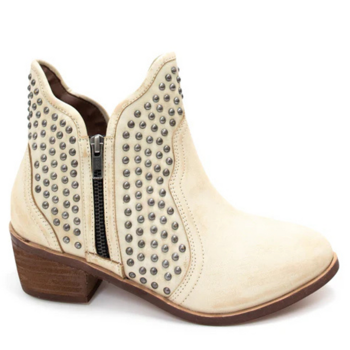 Online Exclusive | Nailed it Stud Ankle Boot in White
