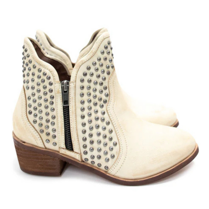 Online Exclusive | Nailed it Stud Ankle Boot in White