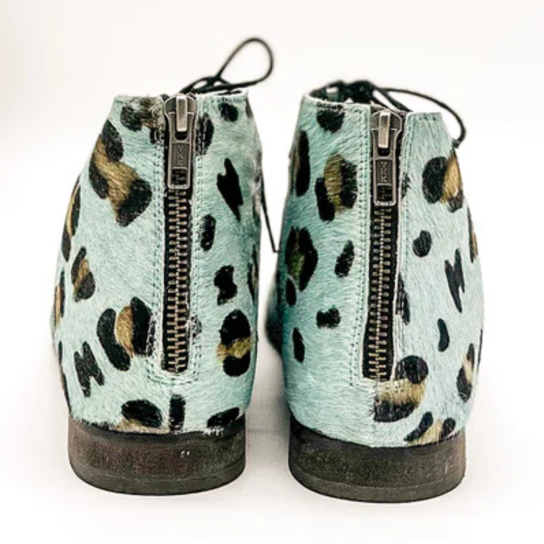 Online Exclusive | Nola Sandals in Teal Leopard