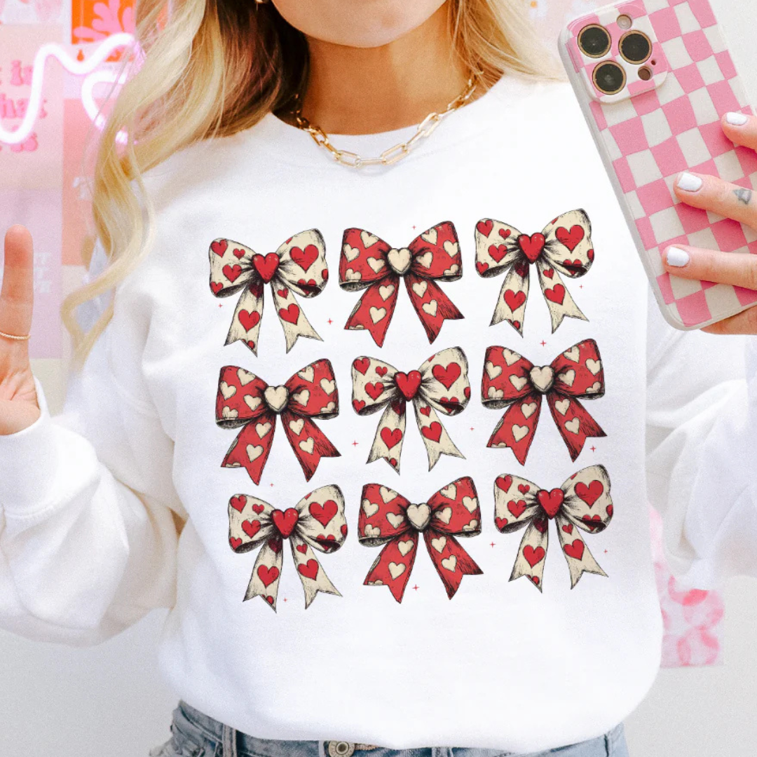 Online Exclusive | On Cloud 9 Assortment of Bows with Hearts Graphic Sweatshirt in White