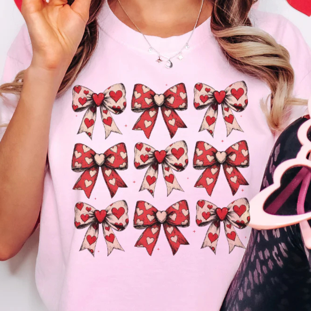 Online Exclusive | On Cloud 9 Assortment of Bows with Hearts Graphic Tee in Pink