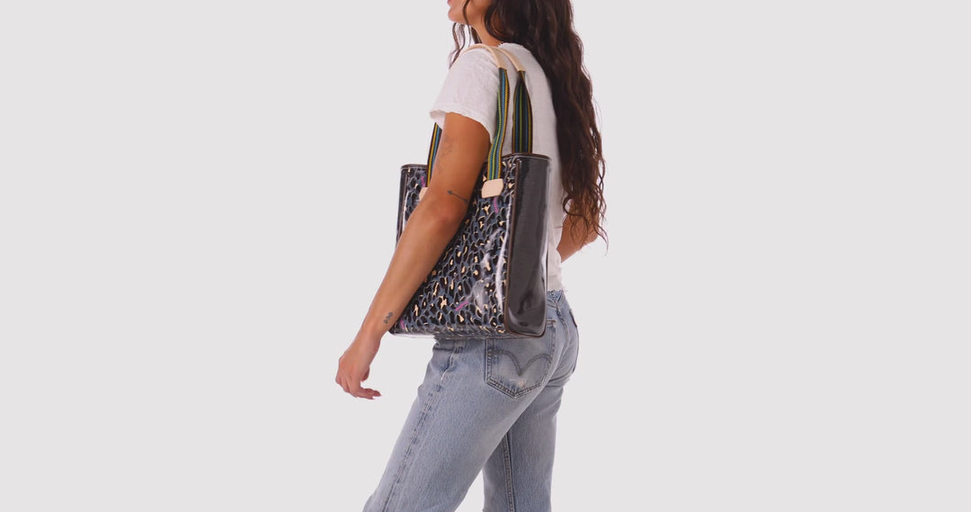 Consuela | Danni Chica Tote