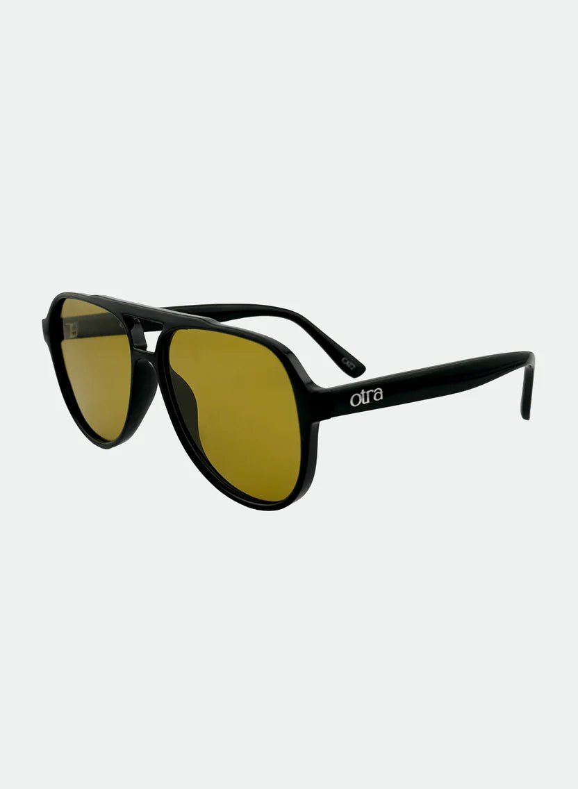 Otra Eyewear | Stevie Aviator Olive Fade Sunglasses in Black