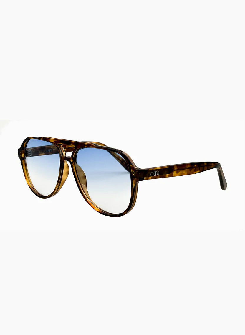 Otra Eyewear | Stevie Aviator Blue Fade Sunglasses in Tortoiseshell