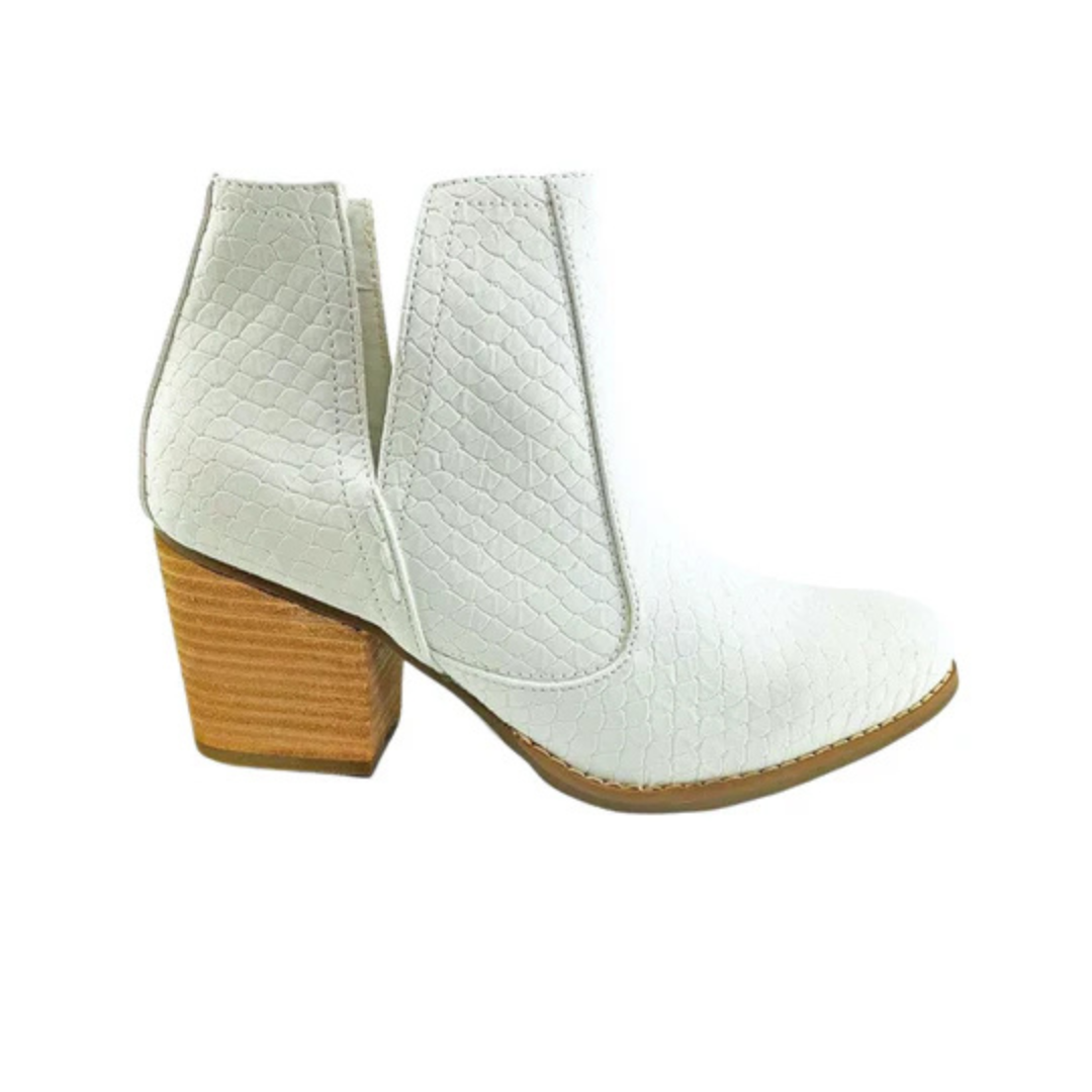 Online Exclusive | Tarim Textured Bootie in White