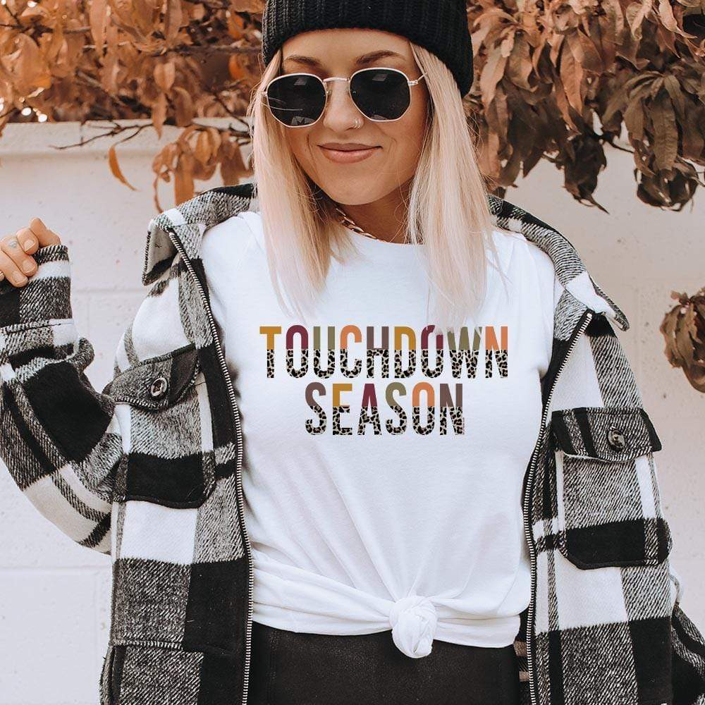 Online Exclusive | Touchdown Season Graphic Tee in White - Giddy Up Glamour Boutique