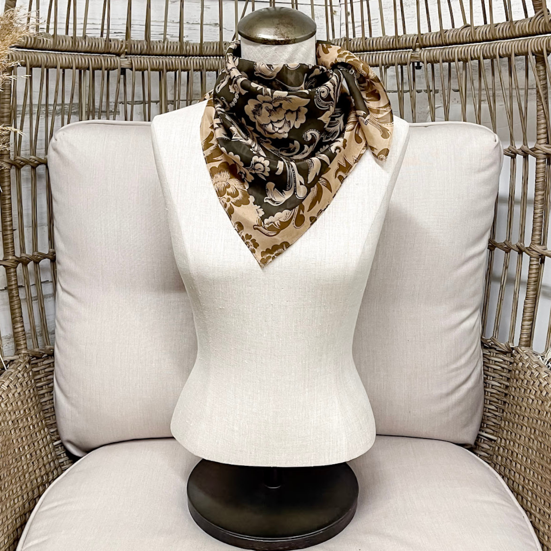 XOXO Art & Co | Saddle Flowers Shorty Wild Rag