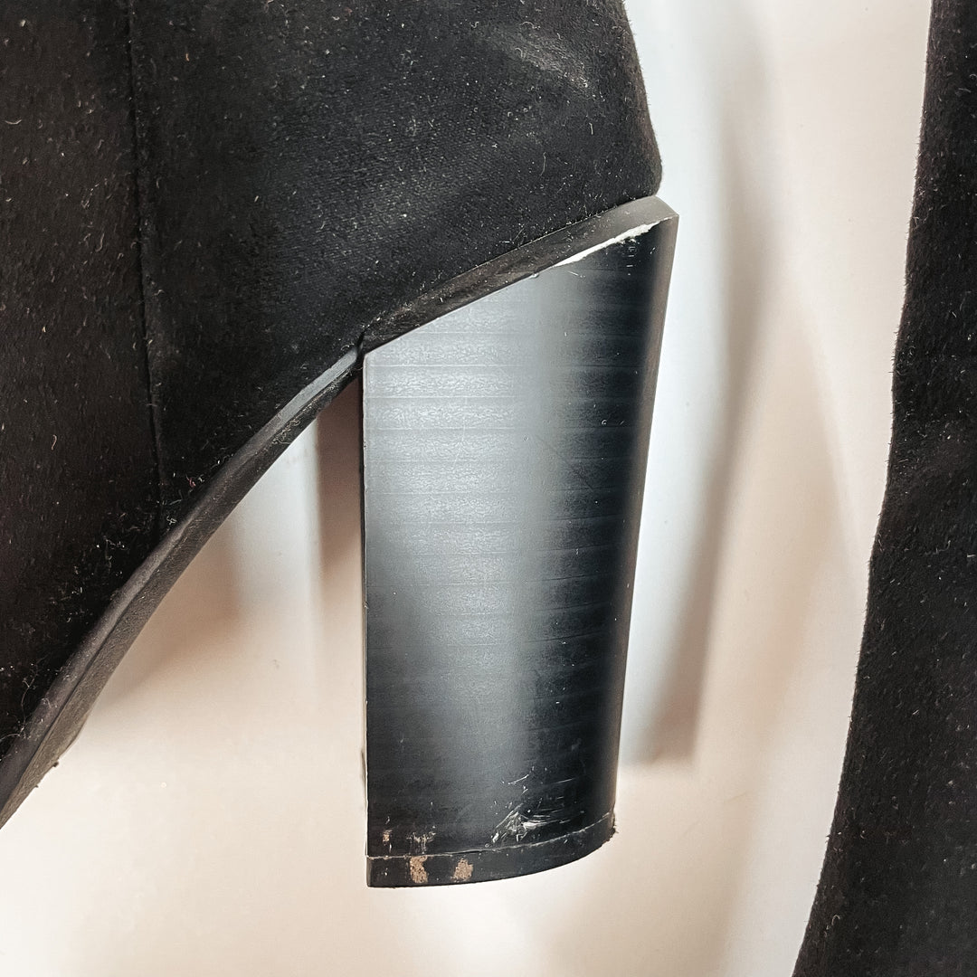 Model Shoes Size 9 | Walking By Side Zip Heeled Booties with Pointed Toe in Black - Giddy Up Glamour Boutique