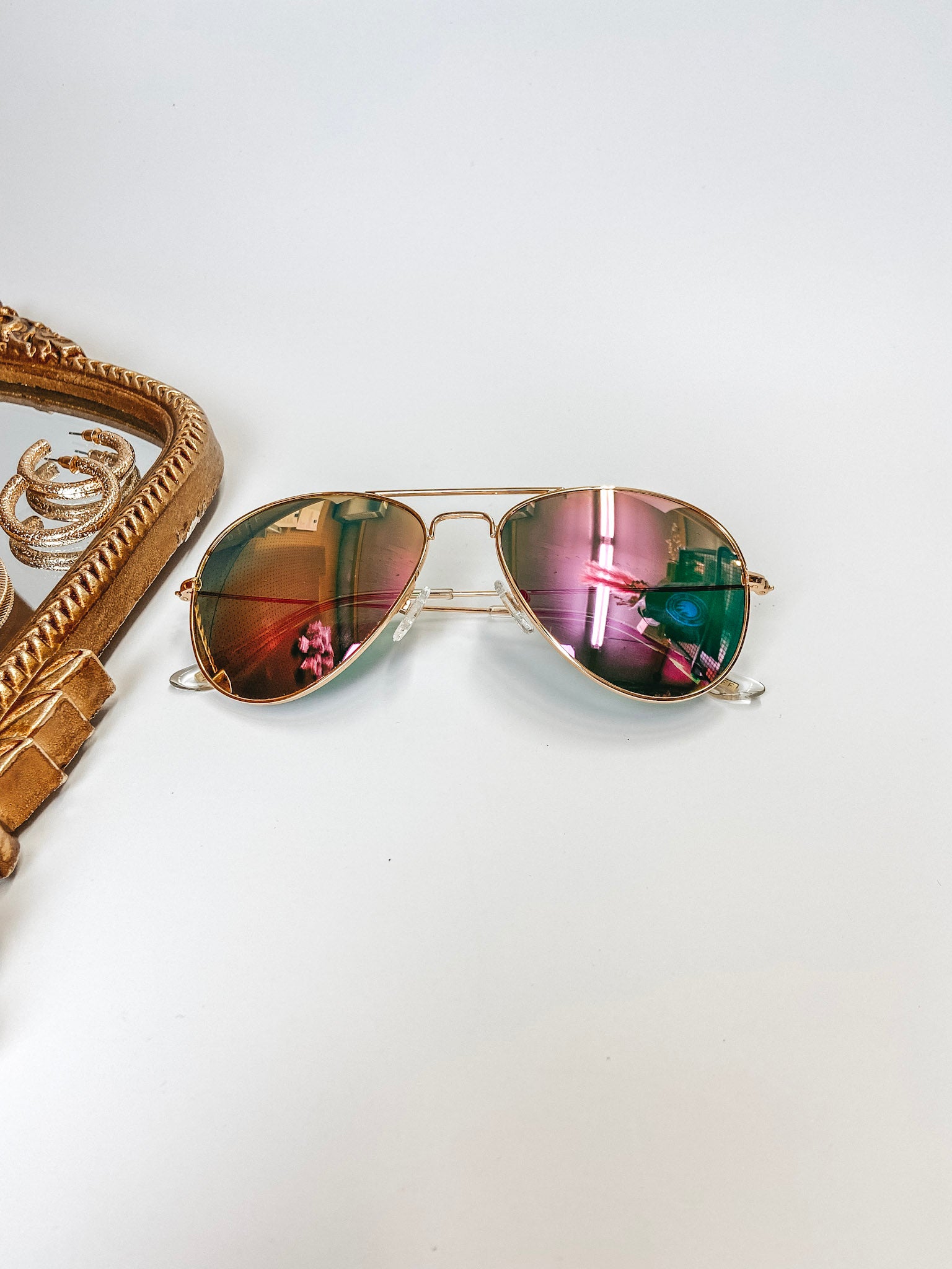 DIFF | Cruz Pink Mirror Aviator Sunglasses in Gold Tone - Giddy Up Glamour Boutique