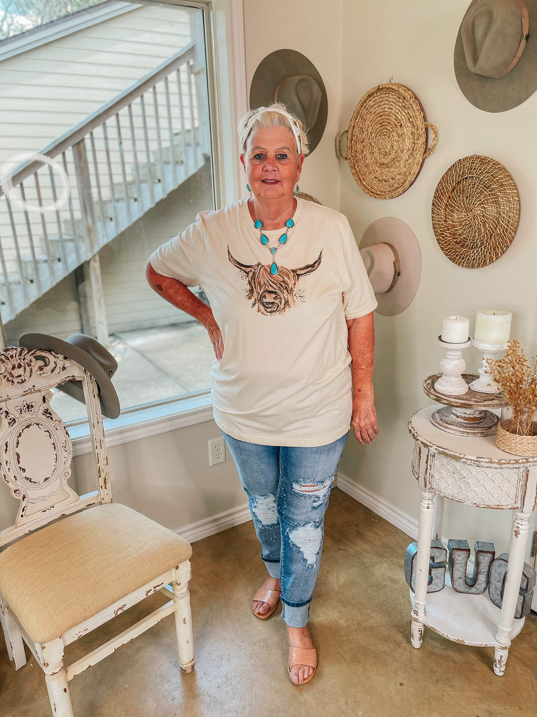 Online Exclusive | Highlander Cow Short Sleeve Graphic Tee in Cream - Giddy Up Glamour Boutique