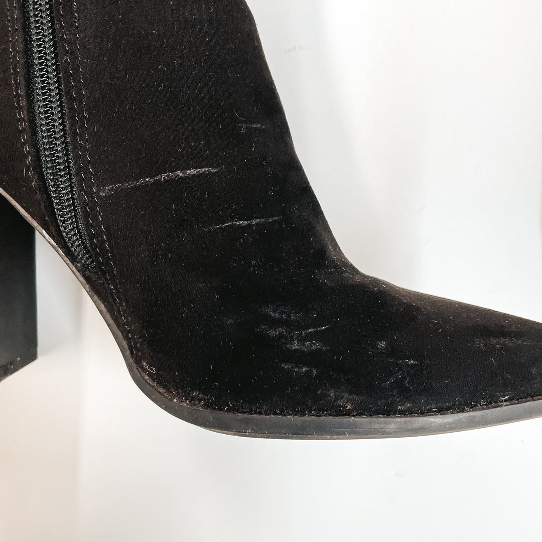 Model Shoes Size 9 | Walking By Side Zip Heeled Booties with Pointed Toe in Black - Giddy Up Glamour Boutique