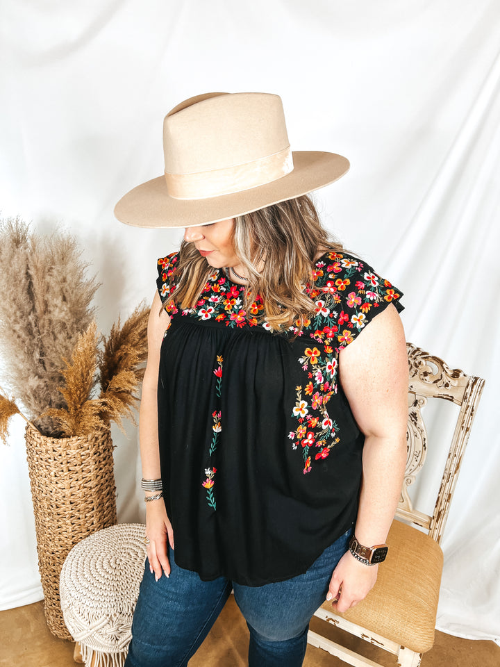 Lack of Color | Benson Triangle Crown Wool Felt Hat with Velvet Band in Ivory - Giddy Up Glamour Boutique