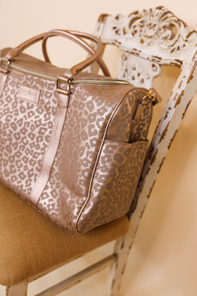 Hollis  Lux Weekender Bag in Leopard