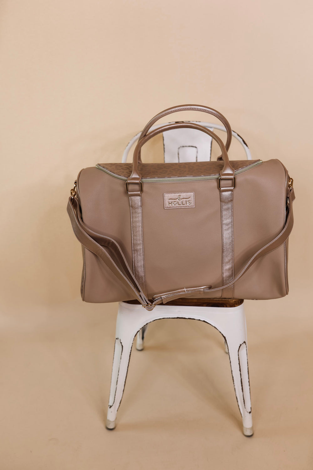 Hollis | Lux Weekender Bag in Nude - Giddy Up Glamour Boutique