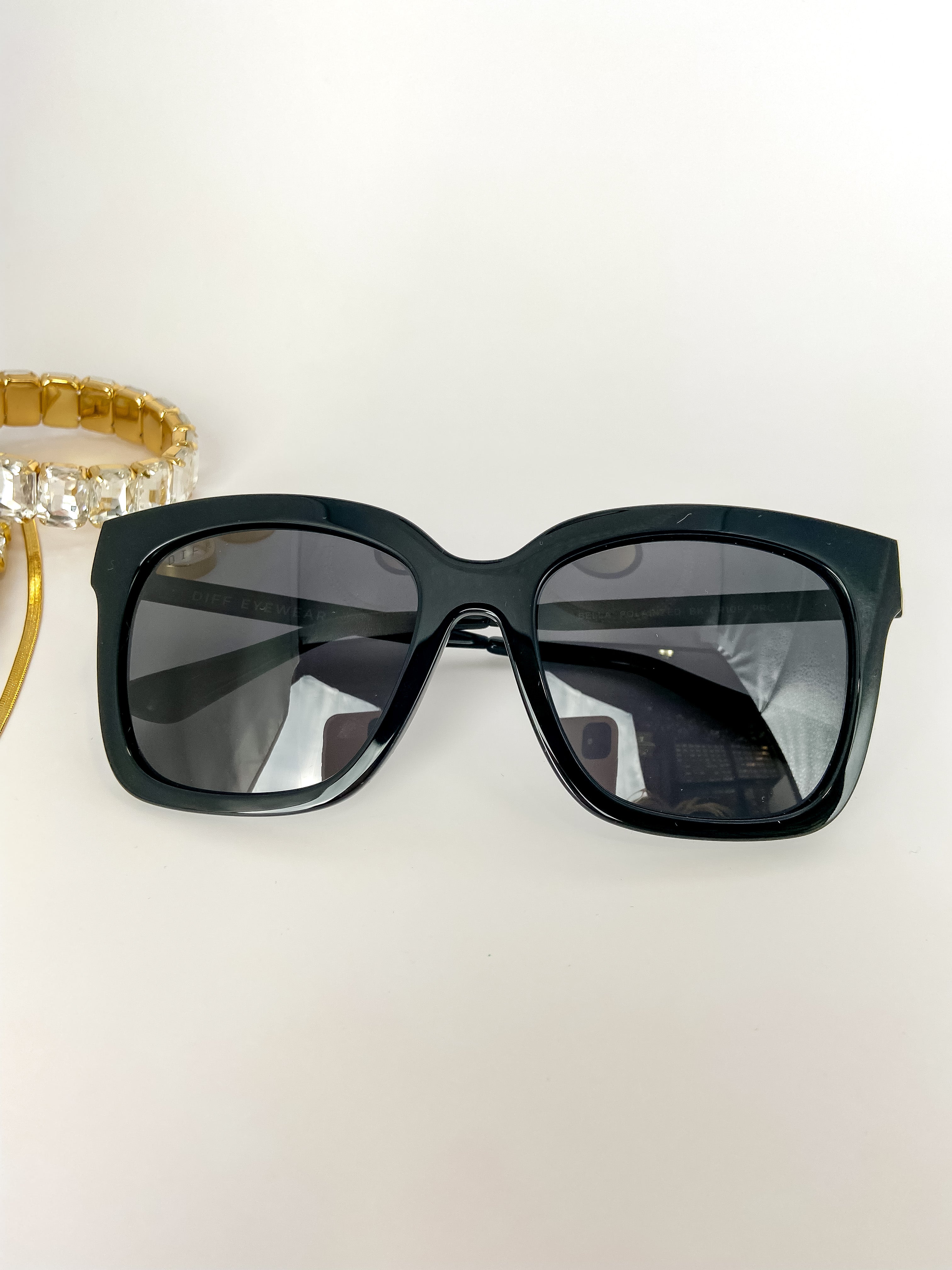 DIFF | Bella Polarized Grey Lens Sunglasses in Black - Giddy Up Glamour Boutique