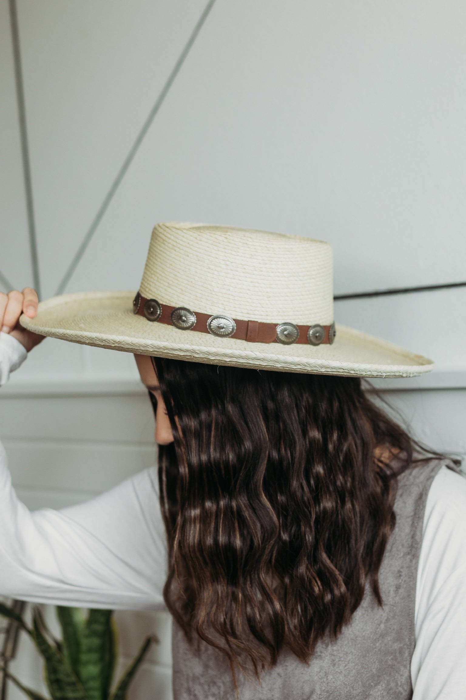 Charlie 1 Horse | High Desert Palm Leaf Hat with Concho Band - Giddy Up Glamour Boutique