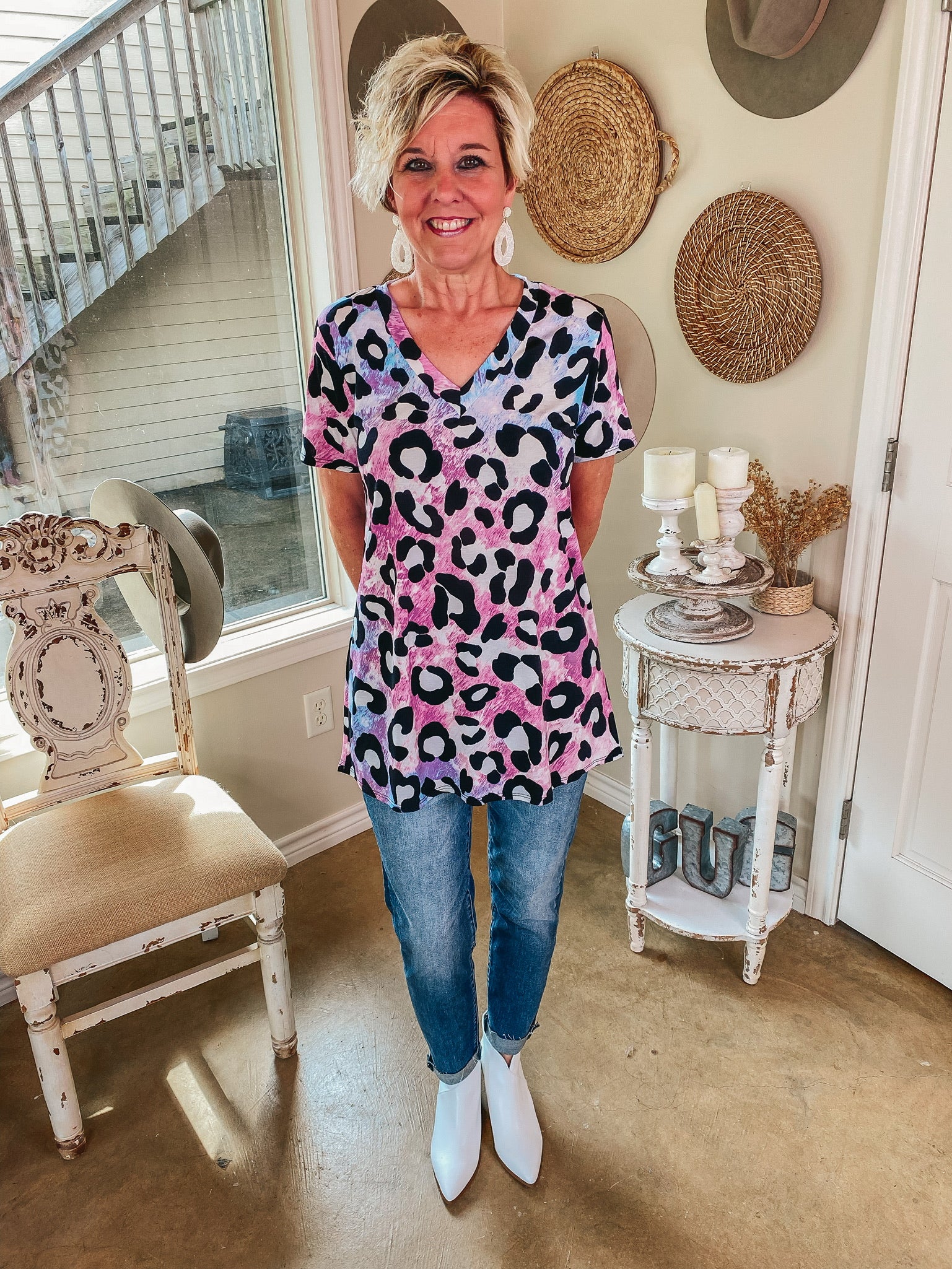 Last Chance Size Small | Keep Things Simple Leopard Print V Neck Tee in Mint, Magenta, and Pink - Giddy Up Glamour Boutique