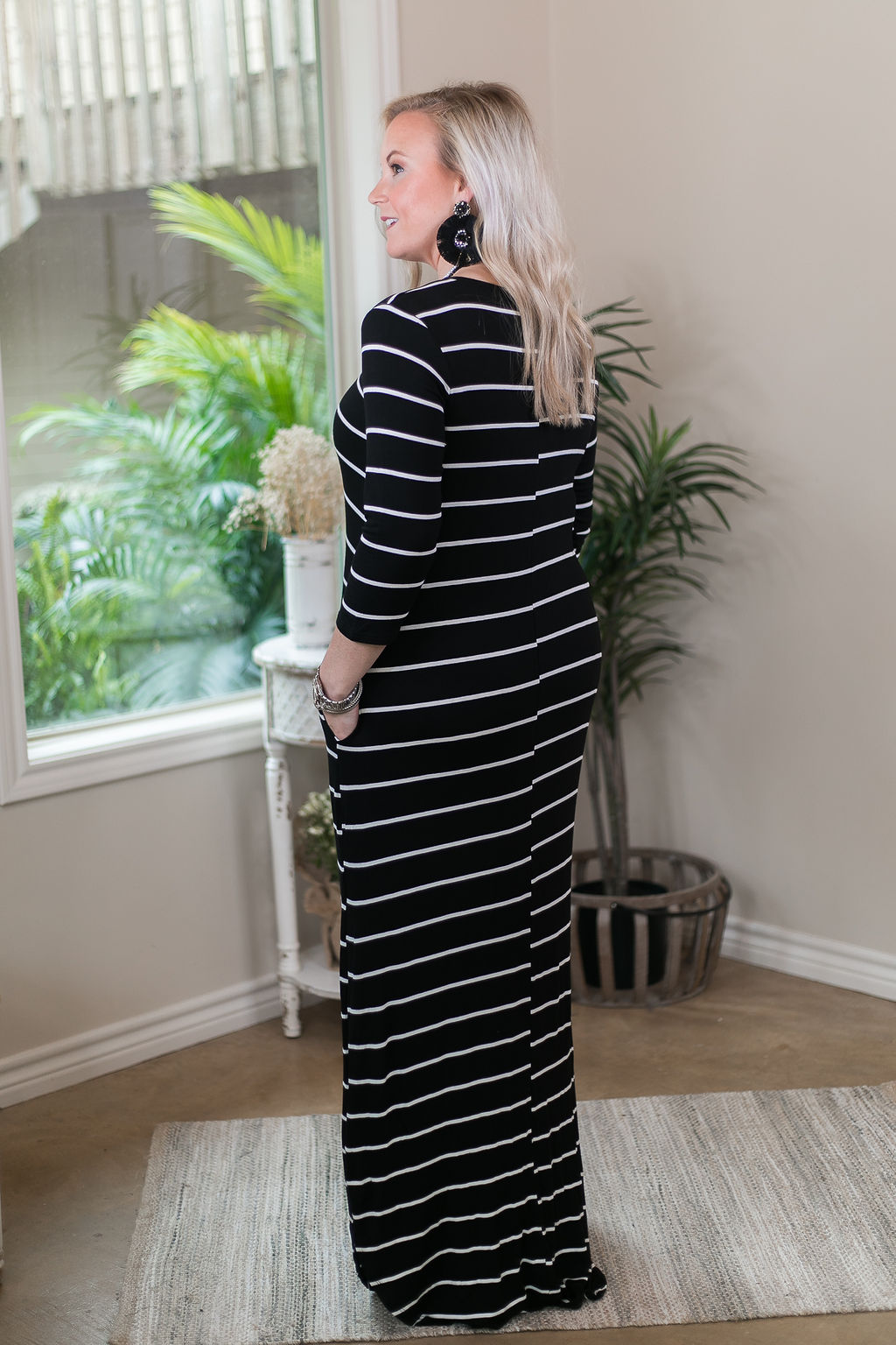 Last Chance Size Small & Medium | Set The Tone Stripe Maxi Dress with Pockets in Black - Giddy Up Glamour Boutique