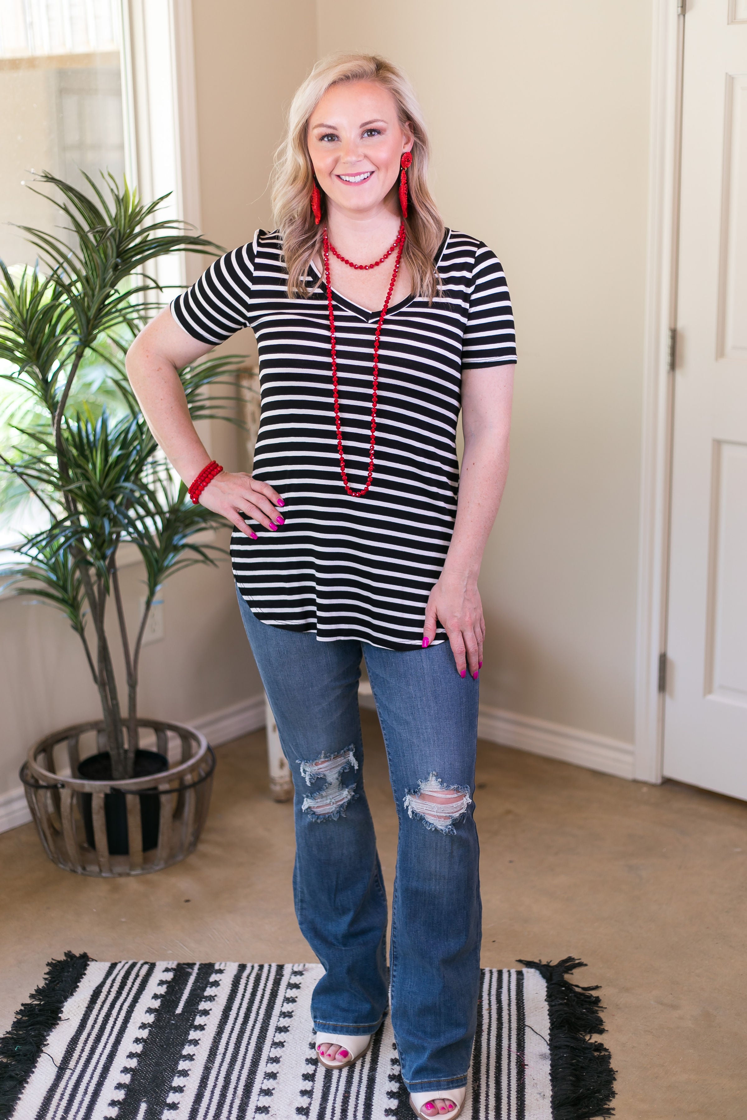 Simply The Best Striped V Neck Short Sleeve Tee Shirt in Black - Giddy Up Glamour Boutique