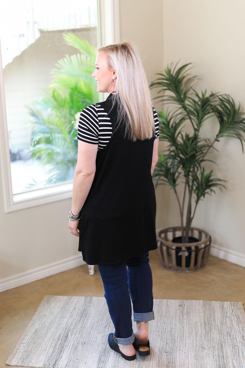 In Line With Style Solid Vest in Black - Giddy Up Glamour Boutique