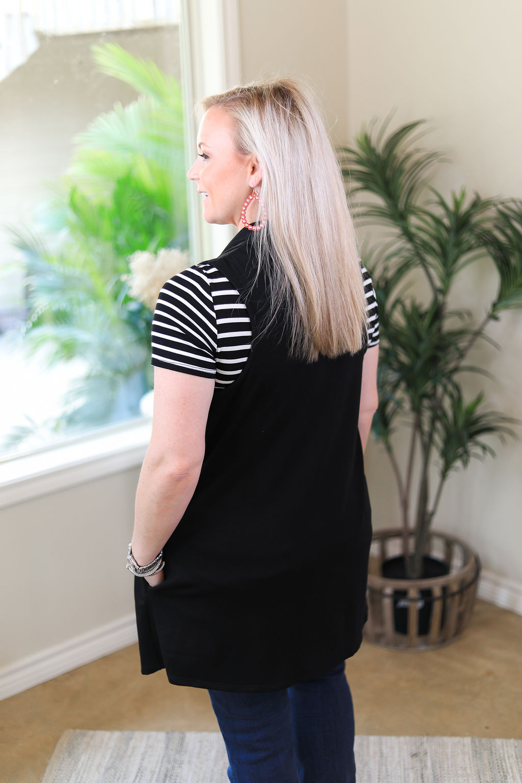 In Line With Style Solid Vest in Black - Giddy Up Glamour Boutique