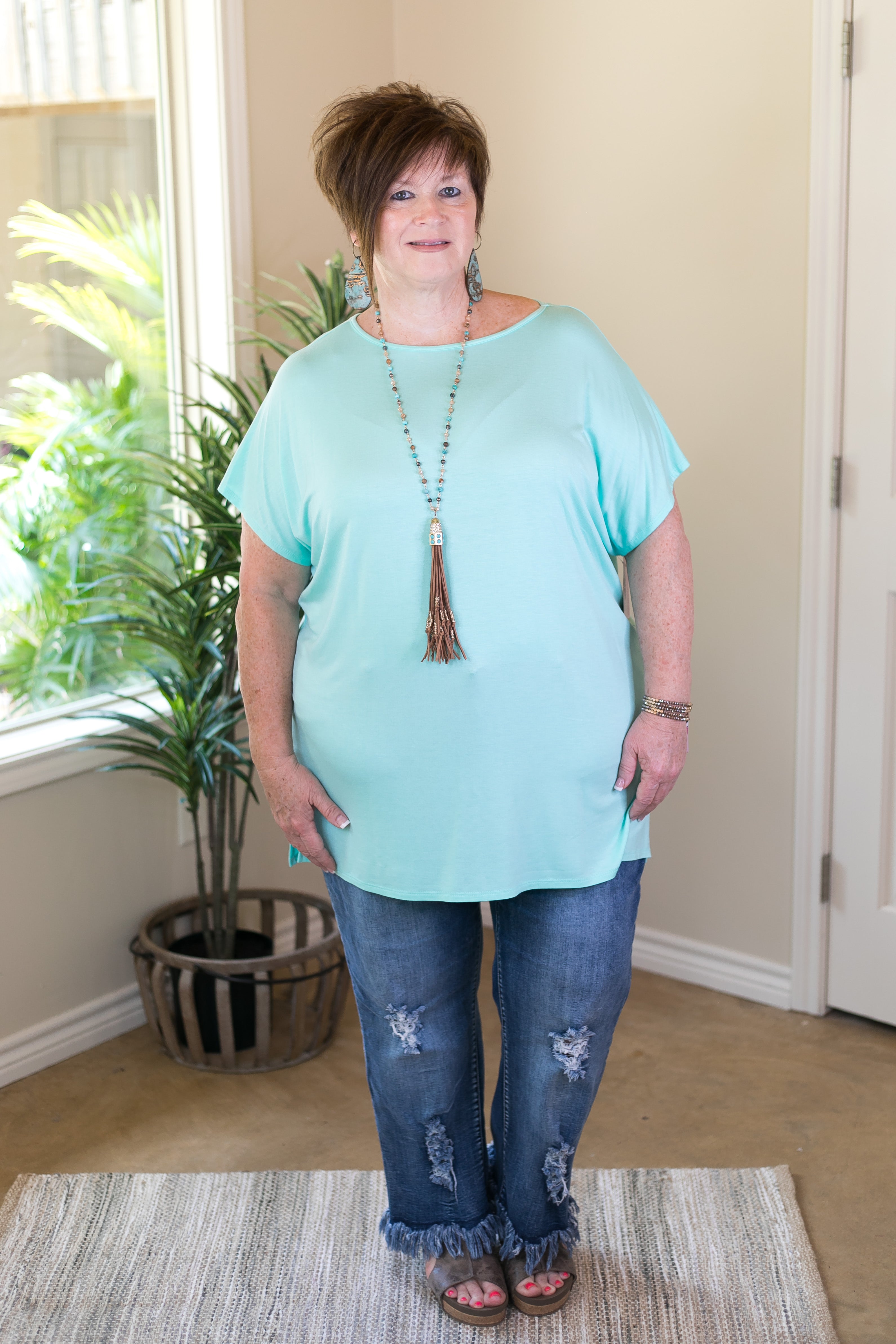 Last Chance Size S | Everyday Basics Drop Sleeve Solid Piko Top in Mint
