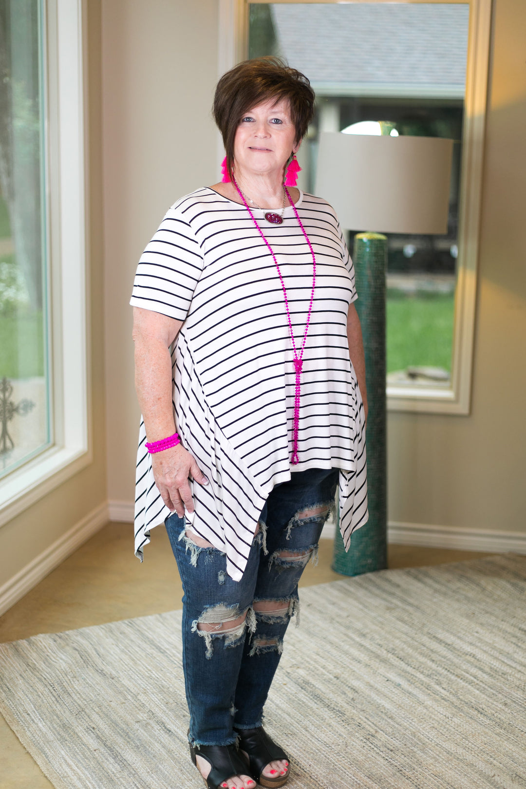 simplified style Women's trendy missy plus size boutique clothing shirt top blouse affordable short sleeve stripe handkerchief sharkbite tunic top to wear with leggings black ivory