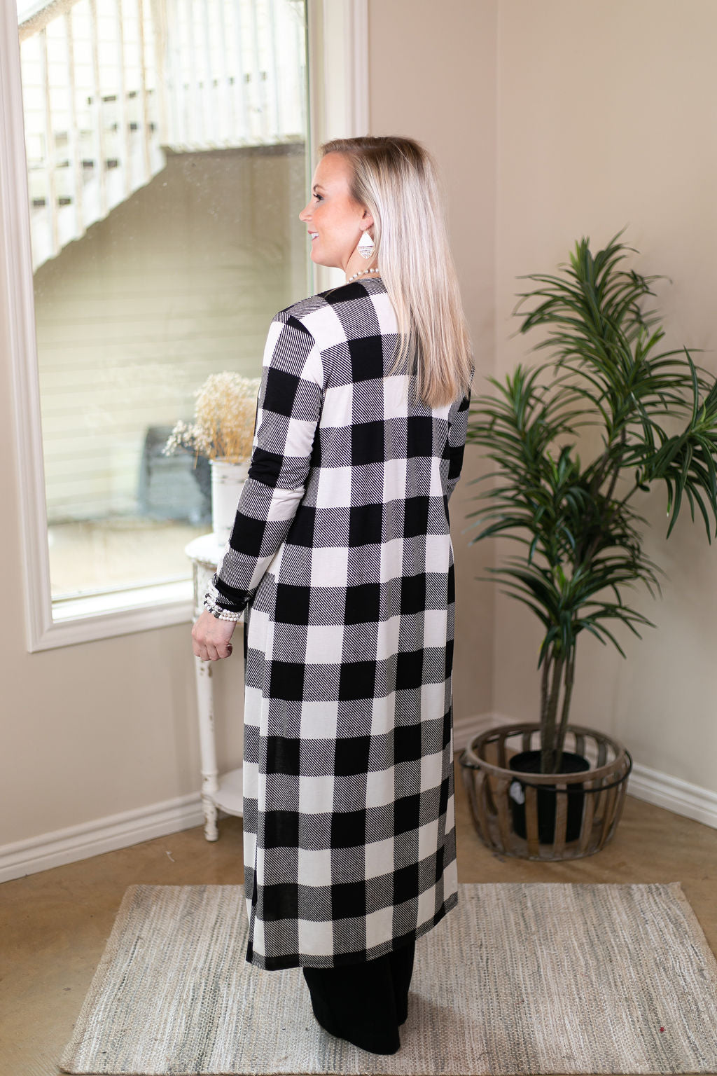 Last Chance Size Small | Can't Let Go Buffalo Plaid Long Duster Cardigan in Black & White - Giddy Up Glamour Boutique