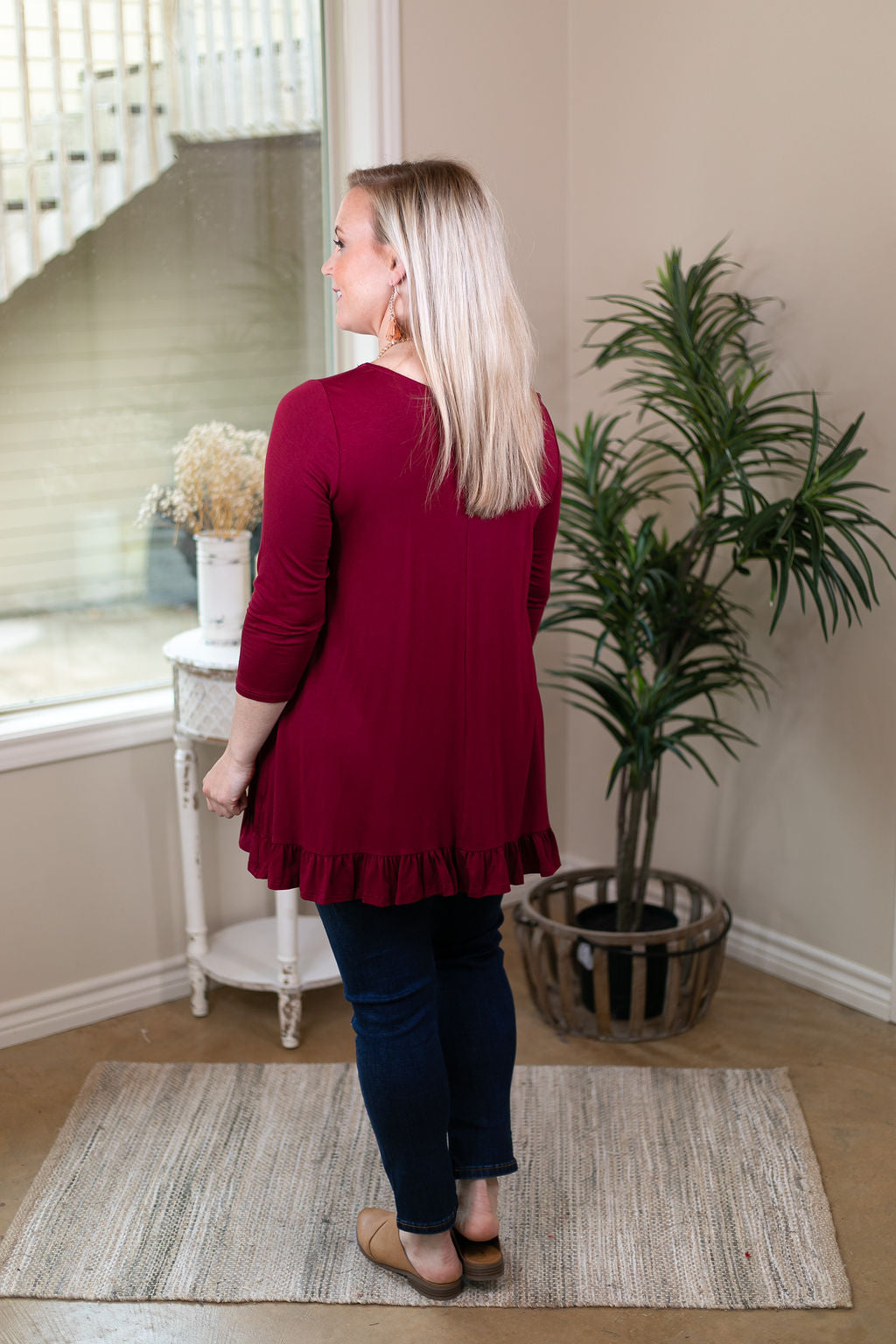 Something Familiar Keyhole Tunic Top with Ruffle Hem in Maroon - Giddy Up Glamour Boutique