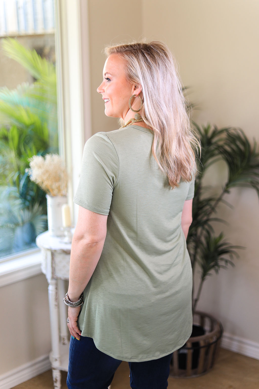 Just Right Short Sleeve Pocket Tee in Sage Green - Giddy Up Glamour Boutique