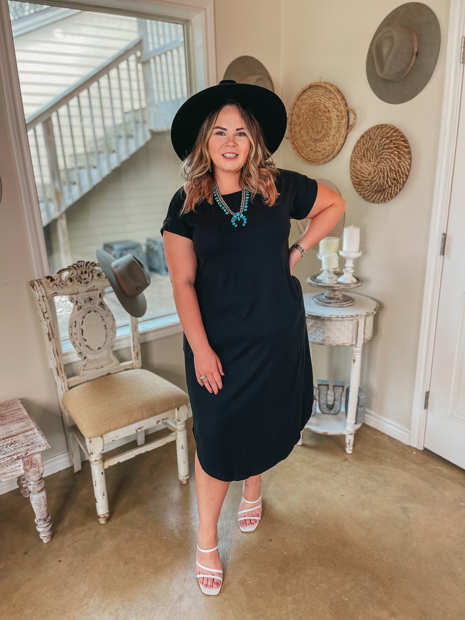 Chill Looks Short Sleeve Ribbed Midi Dress in Black - Giddy Up Glamour Boutique