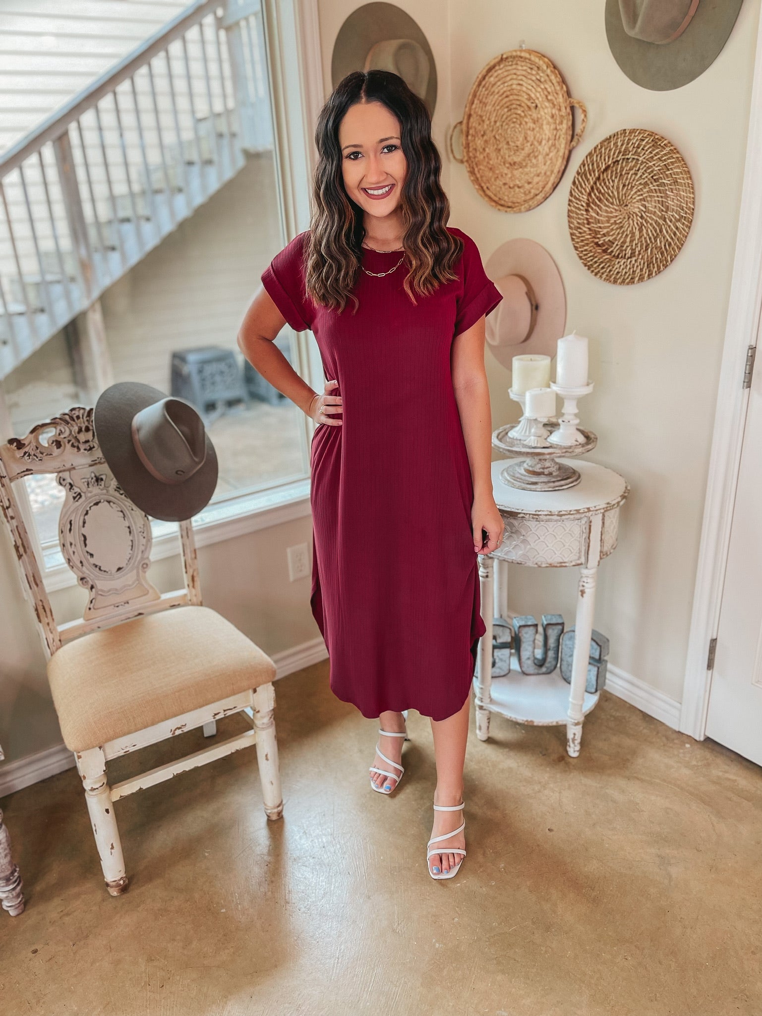 Chill Looks Short Sleeve Ribbed Midi Dress in Maroon - Giddy Up Glamour Boutique