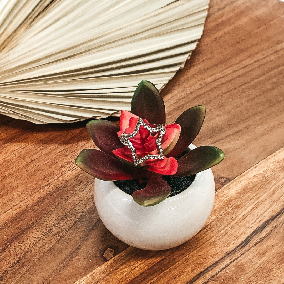 Crystal Outline Star Ring in Silver Tone - Giddy Up Glamour Boutique